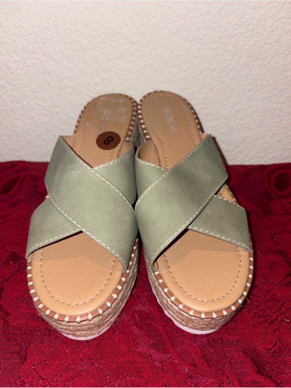 Soda Thyme Criss-Crossed Espadrille Platform Slides Sz 8 NWOT